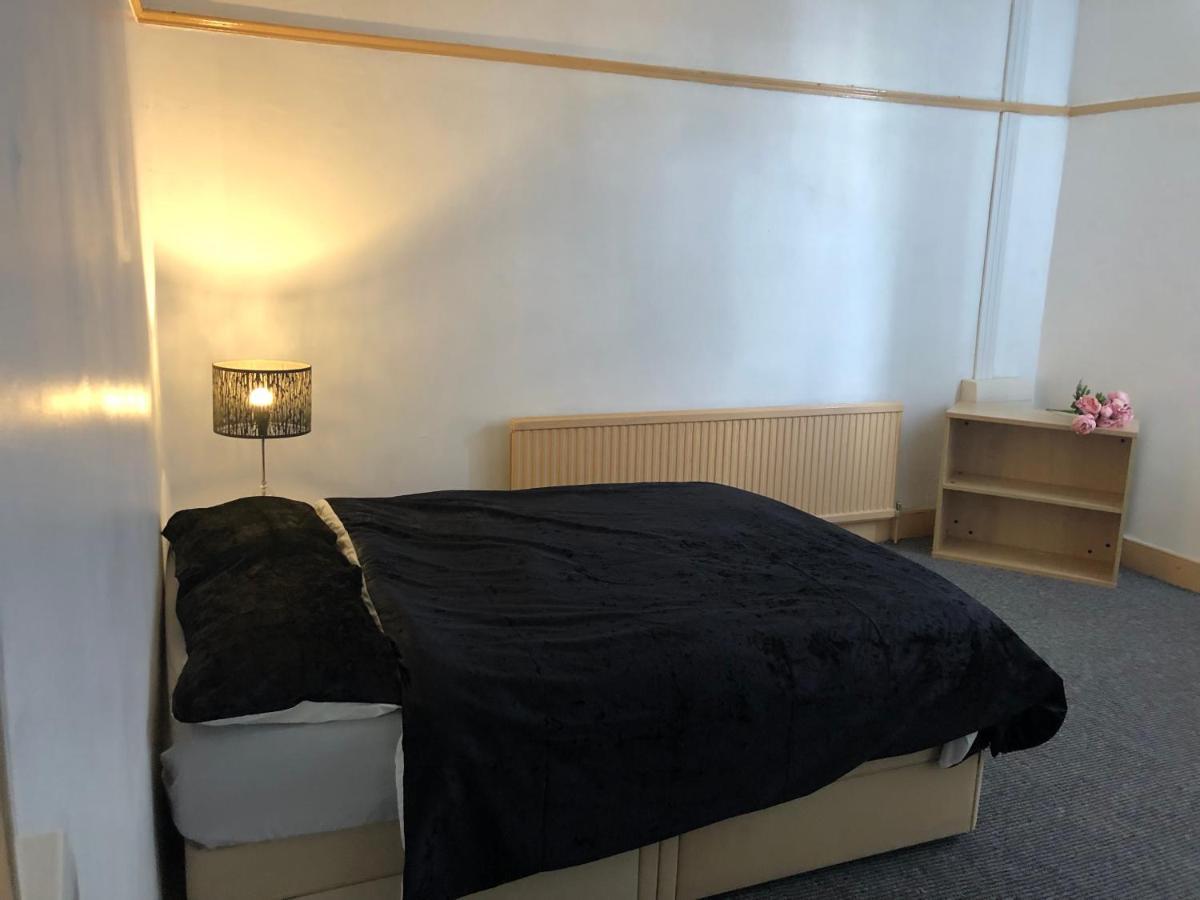 Emersons Green Shous Guest House מראה חיצוני תמונה